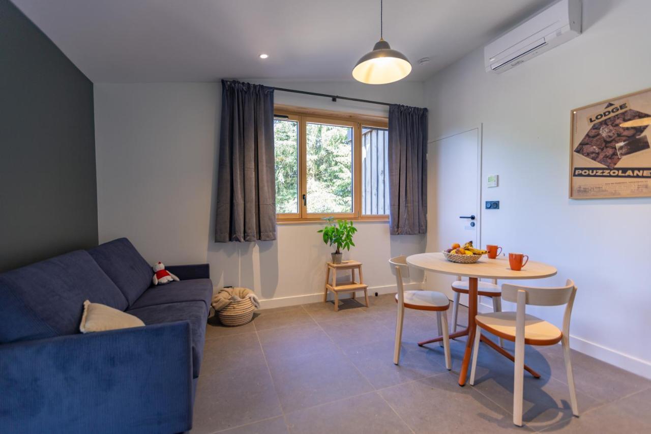 Hotel - Lodges De Lemptegy Saint-Ours  Εξωτερικό φωτογραφία