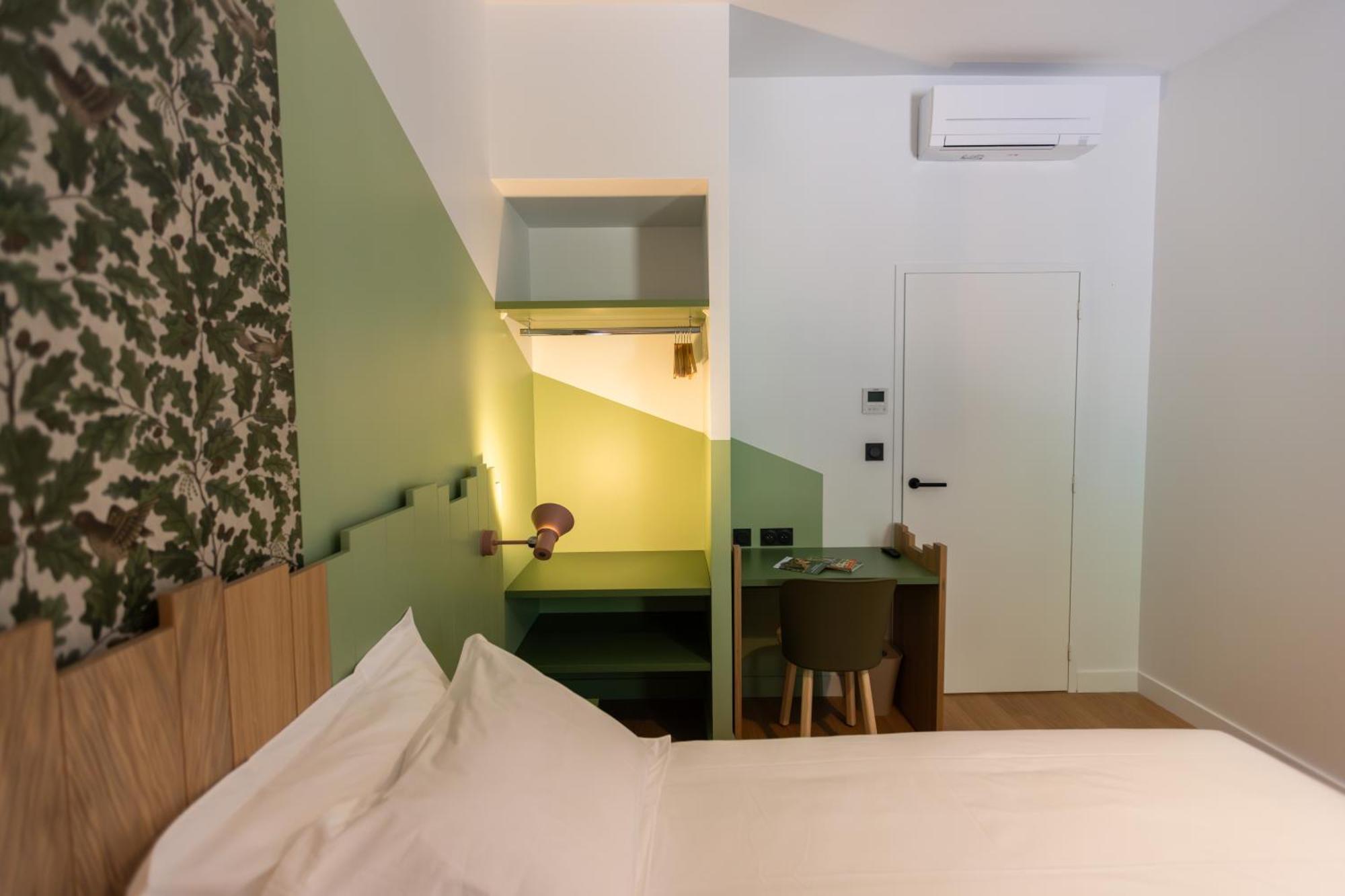 Hotel - Lodges De Lemptegy Saint-Ours  Εξωτερικό φωτογραφία